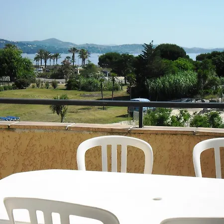 Gasbrun - Appartement Avec Piscine At Acces Plage Appartement Grimaud