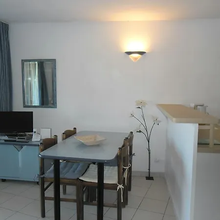 Gasbrun - Appartement Avec Piscine At Acces Plage