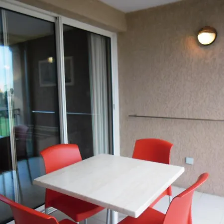 Gasbrun - Appartement Avec Piscine At Acces Plage Apartment Grimaud