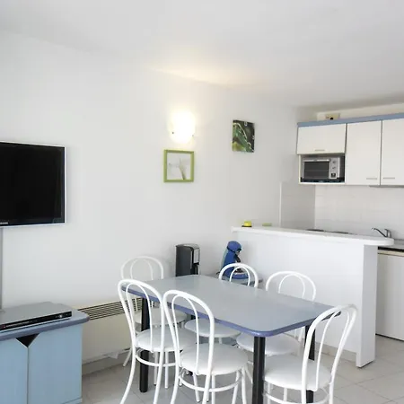 Gasbrun - Appartement Avec Piscine At Acces Plage * Grimaud